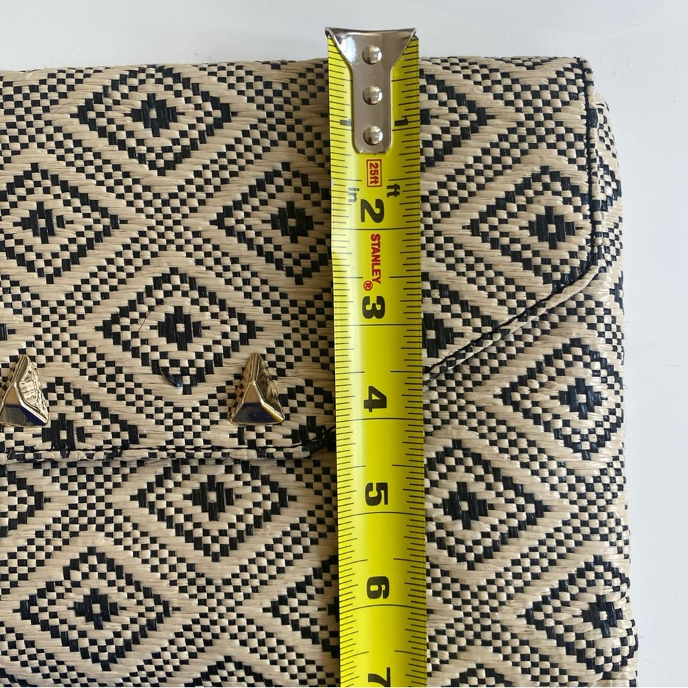 Stella And Dot Stylish Geometric Patterned Clutch - image 5